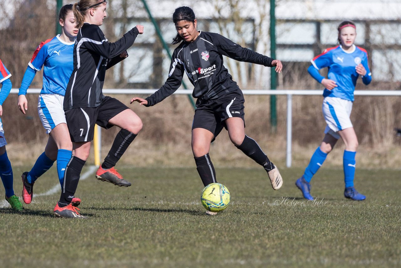 Bild 101 - wBJ Holstein Kiel II - Kieler MTV : Ergebnis: 2:1